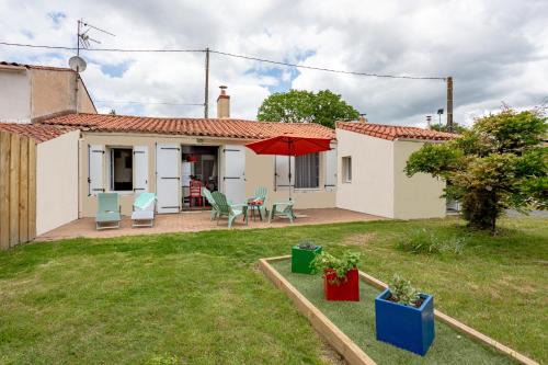 Challans House | Maison calme terrasse et jardin