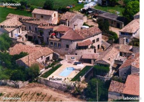 Orgnac-l'Aven House | Maison charmante à Orgnac-l'Aven avec piscine partagée.