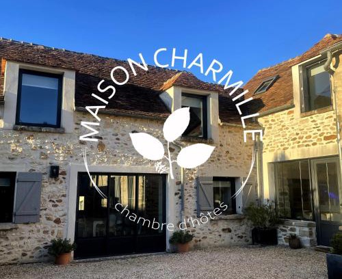 Fericy Bed & Breakfast | Maison Charmille