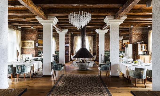 Karlovo Hotel | Maison & Chateau Copsa