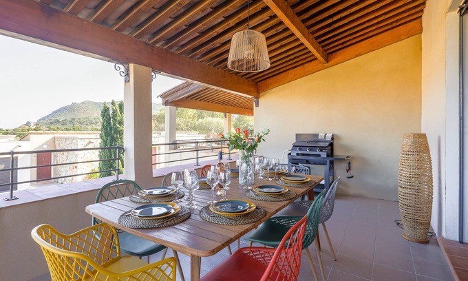 Lozari House | Maison Cléo - Duplex vue mer pour 8 voyageurs