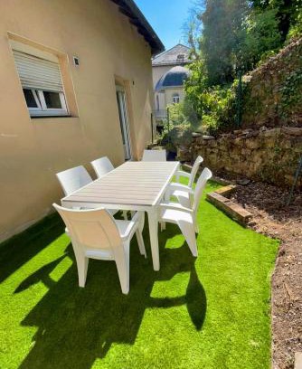 Hayange Apartment | Maison cosy avec jardin, wifi et parking gratuit