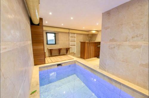 Beuil Villa | Maison cosy en montagne avec piscine chauffée
