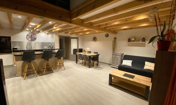 Saint-Symphorien House | Maison cosy et calme