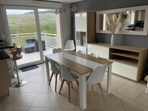 Baslieux-sous-Chatillon House | Maison d'hôtes