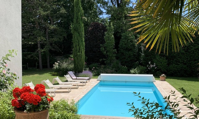 Chateau-Thierry House | Maison d’hôtes Joussaume Latour