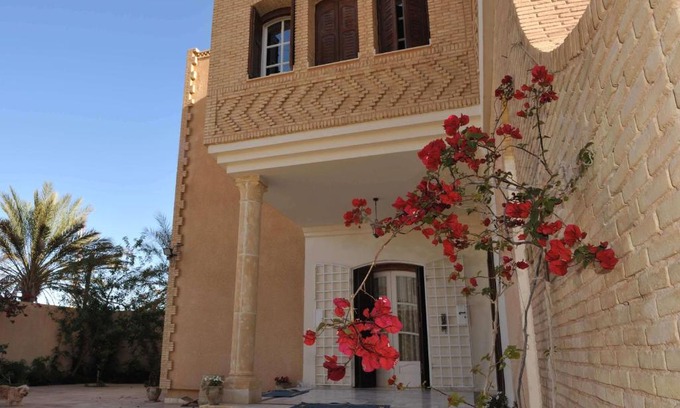 Tozeur Bed & Breakfast | Maison D'Hôtes villa Fatima