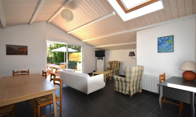 L'Aiguillon-sur-Vie House | Maison de bourg confortable entre Plage, Golf et Lacs