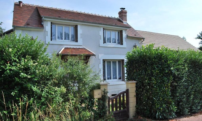 Parigny-les-Vaux House | Maison de campagne avec piscine