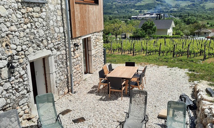 Anglefort House | Maison de Campagne Proche Viarhôna Avec Jacuzzi