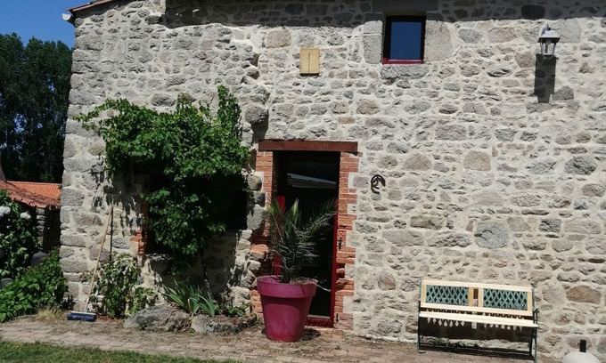 Le Tablier House | Maison de Caractère en Pierre du XVI ème Siècle