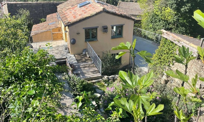 Cabrerolles House | Maison de Caractere Avec Piscine Dans le Parc Regional du Haut Languedoc