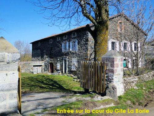 Arlempdes House | Maison de charme en campagne à Arlempdes avec jardin