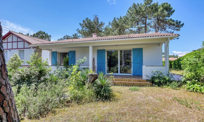 La Tranche-sur-Mer House | Maison de Famille Spacieuse, 100m Plage, 2 Chambres, 6 Personnes