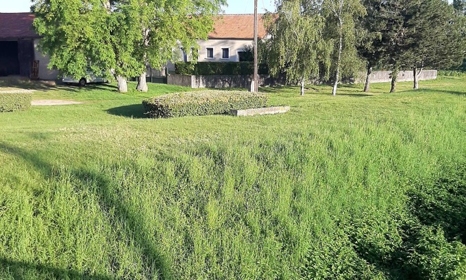 Les Maillys House | Maison de Famille en Bord de Tille
