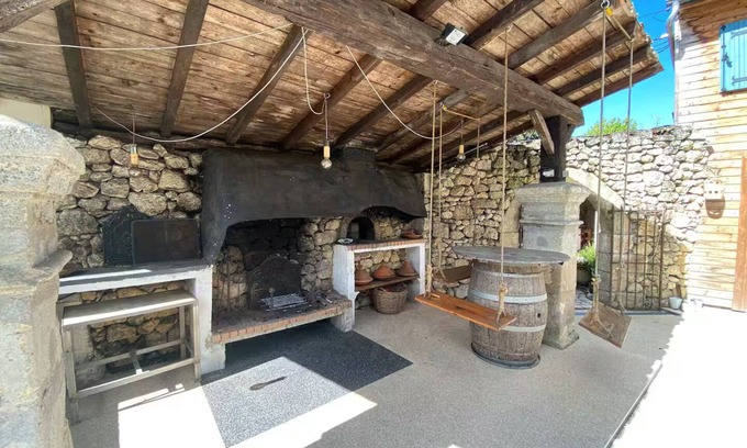 Fronsac House | Maison de famille jusqu'à 14 personnes, avec piscine et jeux