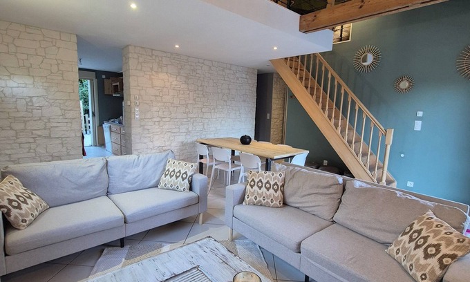 Mouchamps House | Maison de Gare 8 pers. 20 min. from Puy du Fou, ideal for families