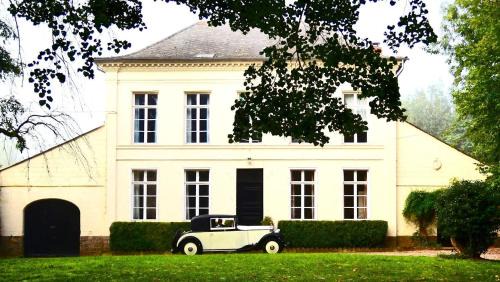 Heuchin Bed & Breakfast | Maison De Plumes