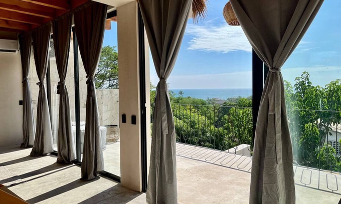 Brisas de Zicatela House | Maison de Reve