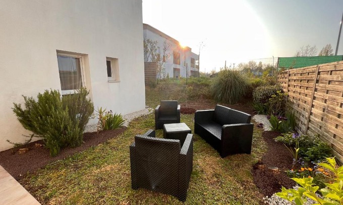 Olonne-sur-Mer House | Maison de vacances 8 pers. avec jardin, parking, WiFi aux Sables-d'Olonne - FR-1-197-566