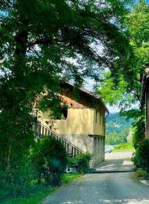 Albertville House | Maison de vacances avec grand terrain
