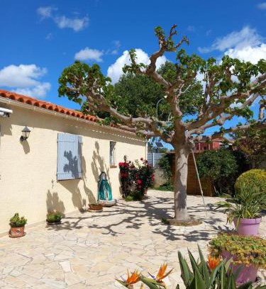 Claira House | Maison de vacances avec 4 chambres Clim et WiFi
