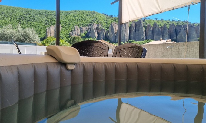 Les Mees Villa | Maison de Vacances Charmante aux Mées , Alpes de Haute Provence
