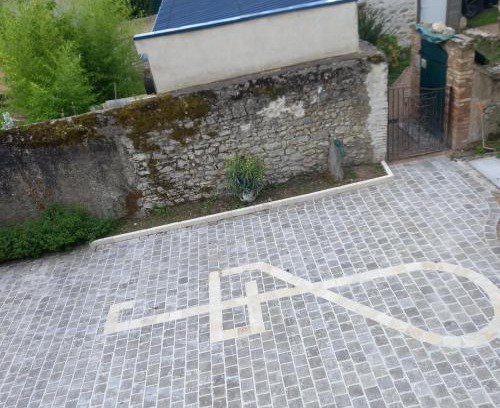 Mer House | maison de ville agréable La roseraie Musicale