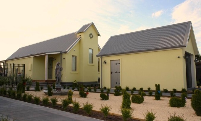 Christchurch House | Maison du Soleil, warmth in Chistchurch