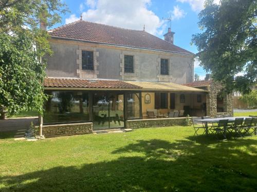 Mareuil-Sur-Lay-Dissais House | Maison en Vendée avec Piscine