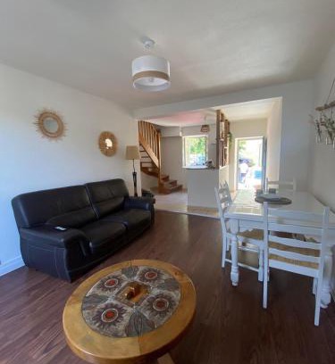 Massaguel House | Maison entre champs et clochers