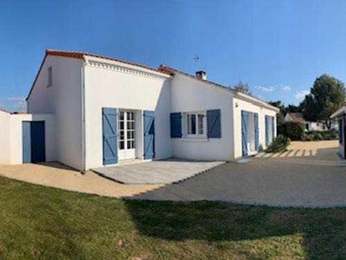 Notre-Dame-de-Monts House | Maison familiale à Notre-Dame-de-Monts - Plage à 600m, jardin, 3 chambres, confort moderne - FR-1-540-153