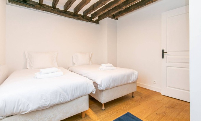 Courtomer House | Maison Familial D'exception Pour 24 Personnes