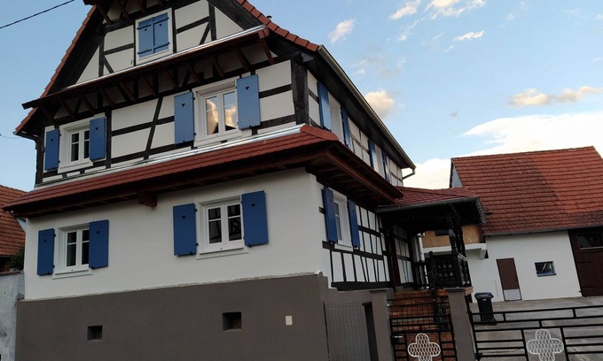 Gunstett House | Maison Florentine