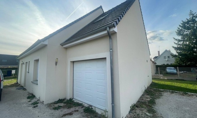 La Chapelle-Saint-Mesmin House | Maison Pour Fêtes Entre Amies