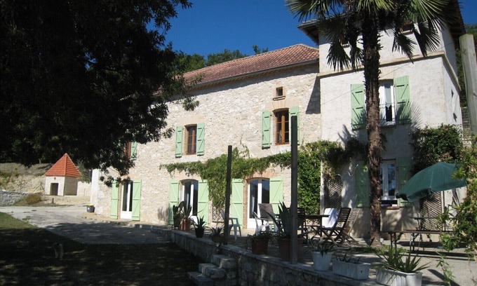 Saint-Amans-de-Pellagal House | Maison DE Campagne en Pierre du Quercy Sans vis à vis , Avec Piscine Privée