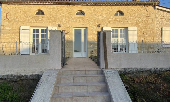 Saint-Quentin-de-Caplong House | Maison Traditionnelle en Campagne