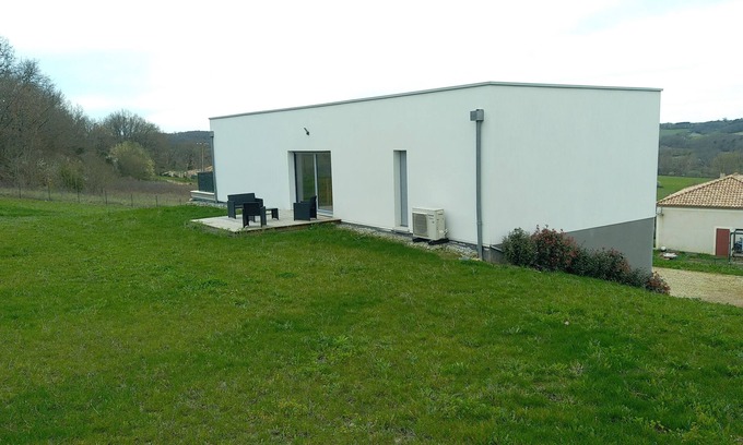 Sainte-Gemme-Martaillac House | -maison de Campagne sur Terrain Clos. 10 'de Casteljaloux , Ville Thermale