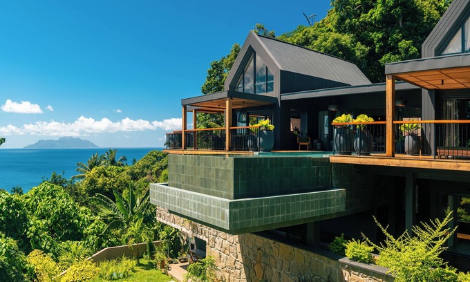 Glacis Villa | Maison Gaia Villa
