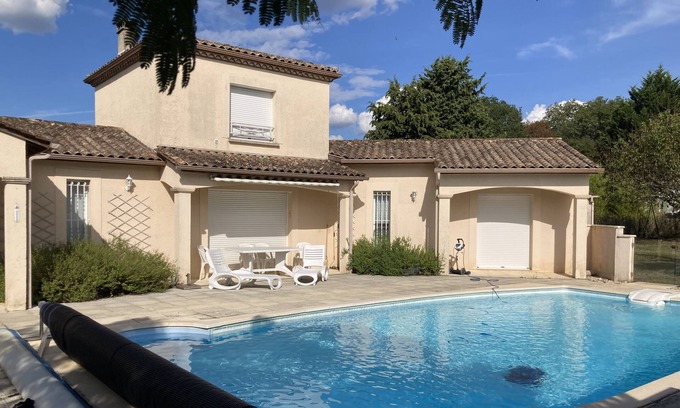 Lalinde House | Maison La Cause au Soleil