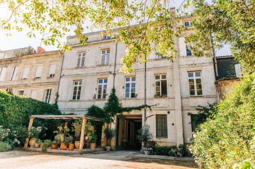 Sainte-Foy-la-Grande Apartment | Maison M on the Dordogne Luxurious accommodation