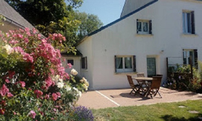 Moelan-sur-Mer House | Maison Mitoyenne, Entrée Indépendante, Dans un Grand Jardin,