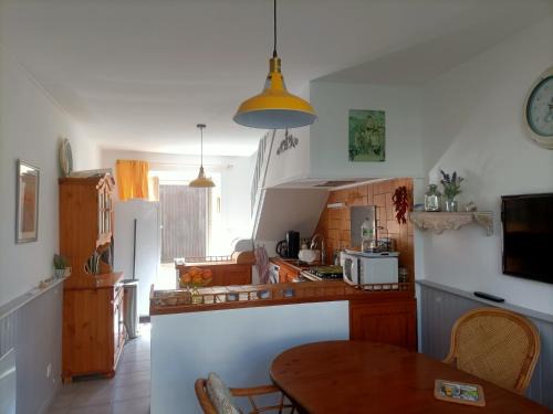 Montpezat-de-Quercy House | Maison paisible avec parking