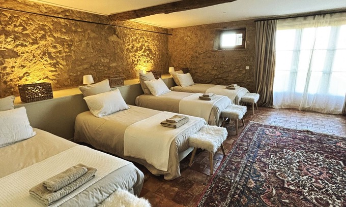 Montesquiou House | Maison Puchouaou gîte 12 personnes avec piscine privée