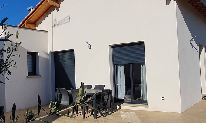 Le Grand Large House | Maison Rénovée à 5mn à Pied de la mer 5 Couchages Jardin et Terrasse