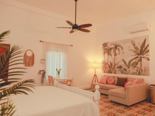 Christiansted Apartment | Maison Rouge -Room 1