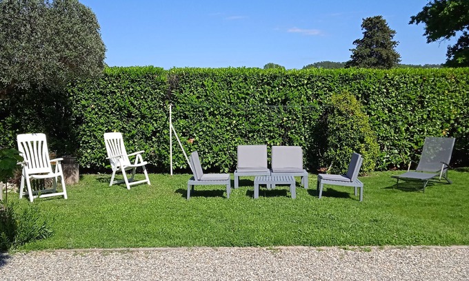 Roussas House | Maison Roussas