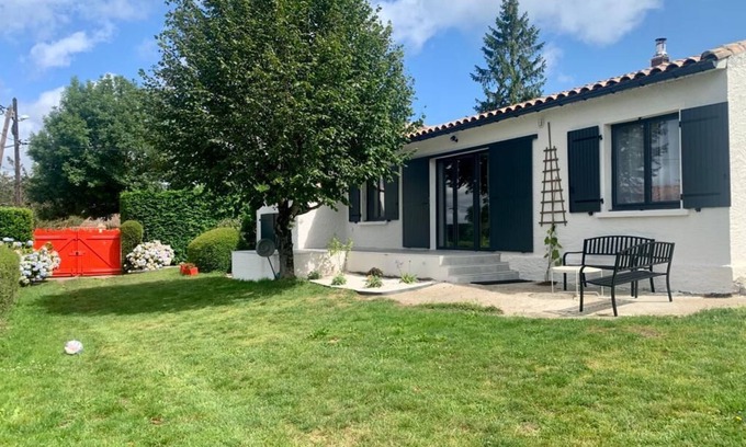 Les Brunels Villa | Maison Rurale Rénovée à la Montagne Noire à 10 min du Lac St Ferreol