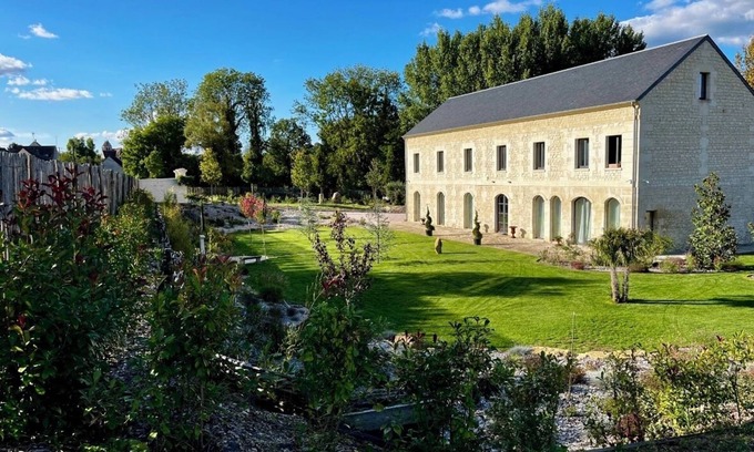 Fresnoy-la-Riviere House | Maison Spacieuse et Élégante, Sauna et Jacuzzi Extérieur