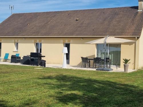 Vicq-sur-Nahon House | Maison spacieuse à la campagne avec jardin, 4 chambres, proche château de Valençay et Zoo de Beauval - FR-1-591-562